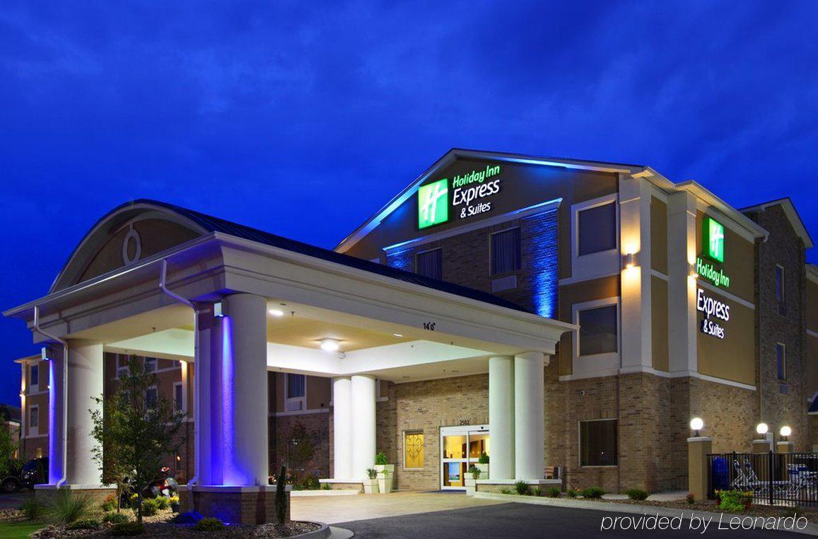 Holiday Inn Express Hotels Biddeford, An Ihg Hotel Exterior photo